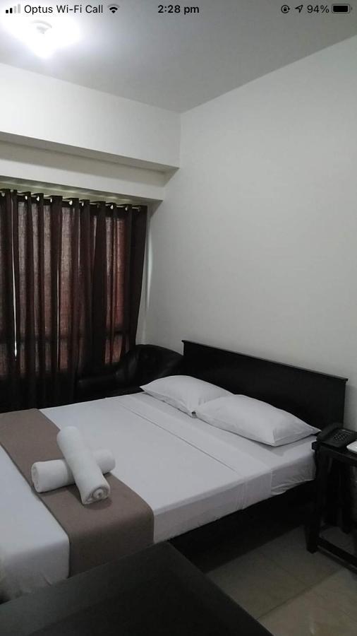 Affordable Makati Serviced Apartments Манила Екстериор снимка