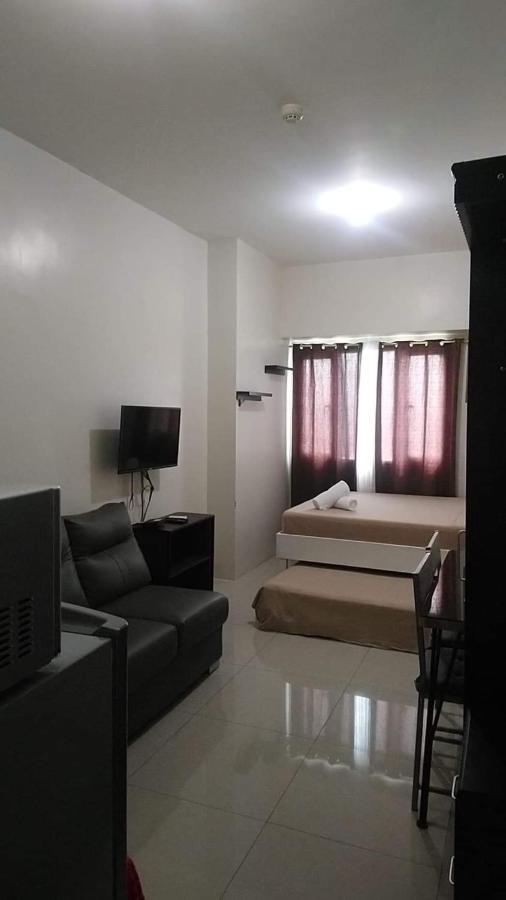 Affordable Makati Serviced Apartments Манила Екстериор снимка